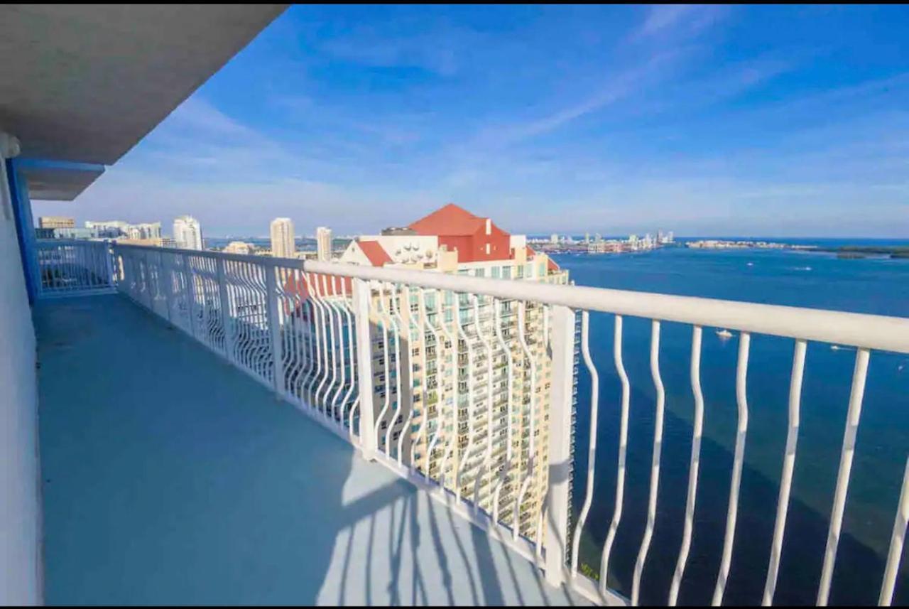 Stunning 2Br Condo Brickell-Waterviews-Freeparking Miami Bagian luar foto