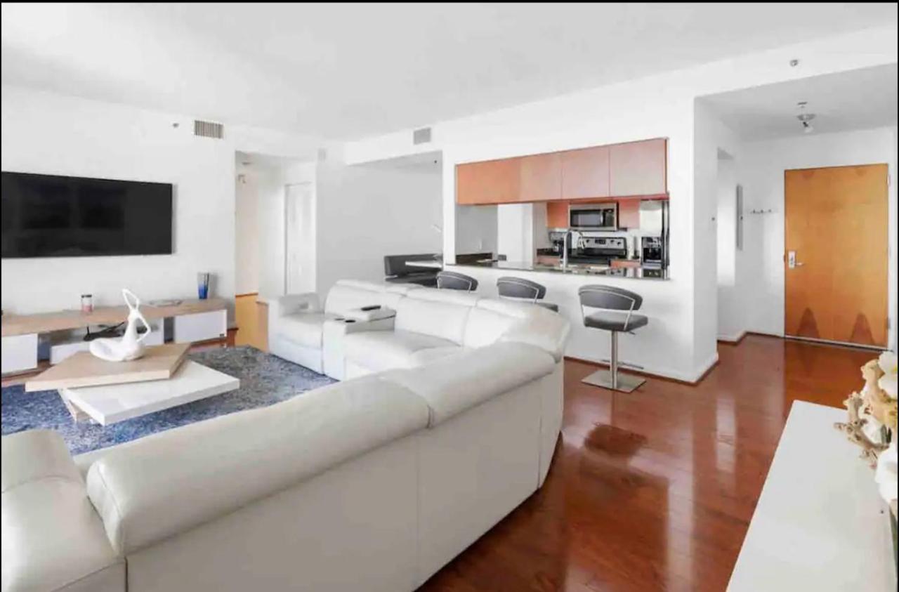 Stunning 2Br Condo Brickell-Waterviews-Freeparking Miami Bagian luar foto