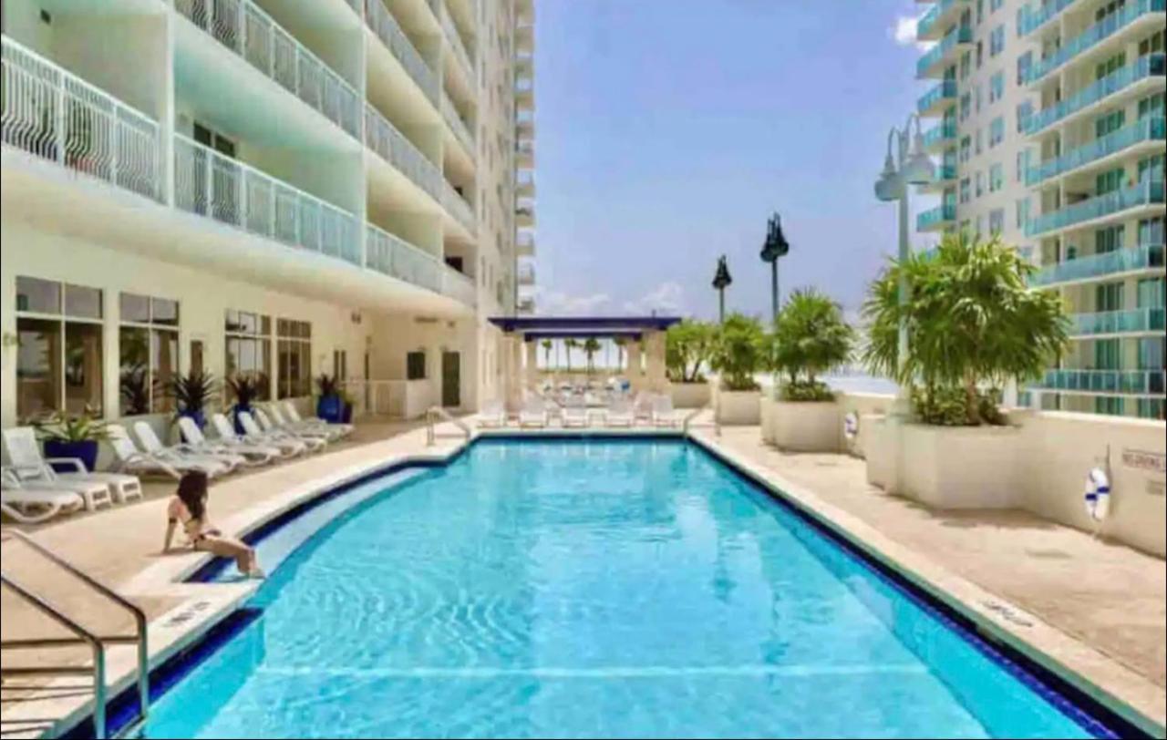 Stunning 2Br Condo Brickell-Waterviews-Freeparking Miami Bagian luar foto